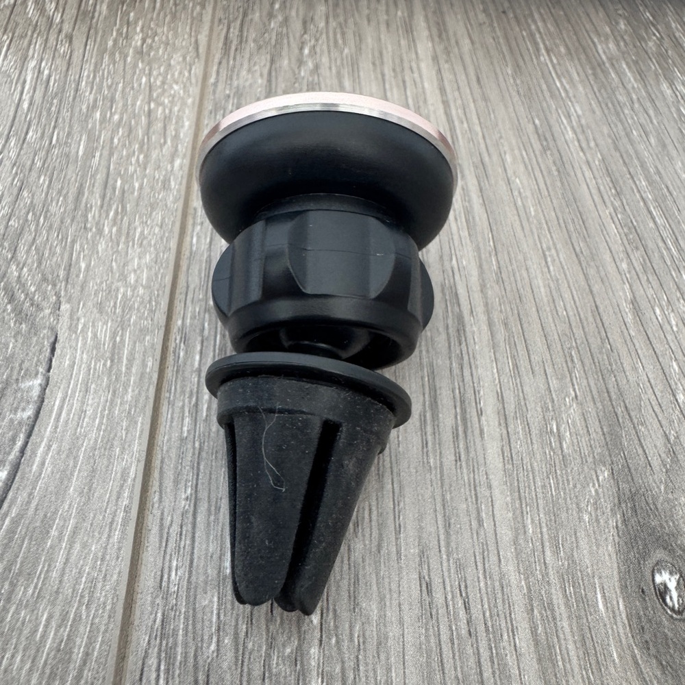 Mini Low Profile Black and Silver Phone Holder for Car Vents - Picture 3 of 4